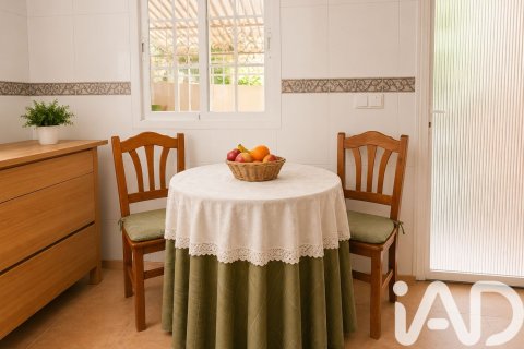 Huoneisto myytävänä Madrid, Espanja, 4 makuuhuonetta, 216 m2 No. 172324 - kuva 16