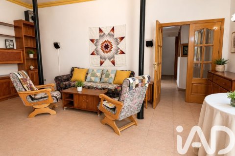 Huoneisto myytävänä Madrid, Espanja, 4 makuuhuonetta, 216 m2 No. 172324 - kuva 9
