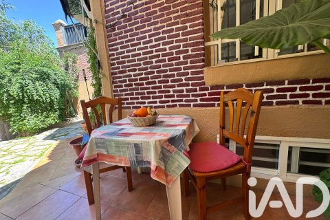 Huoneisto myytävänä Madrid, Espanja, 4 makuuhuonetta, 216 m2 No. 172324 - kuva 29