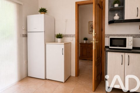 Huoneisto myytävänä Madrid, Espanja, 4 makuuhuonetta, 216 m2 No. 172324 - kuva 15