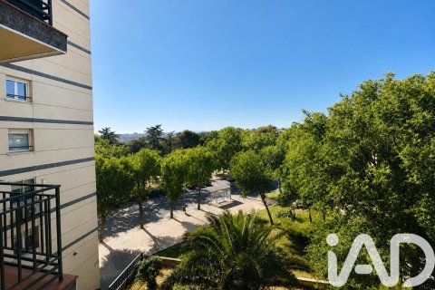 Apartment for sale in Madrid, Spain 3 bedrooms, 97 sq.m. No. 172327 - photo 2