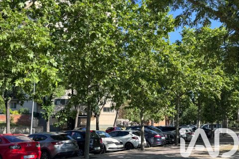 Apartment for sale in Madrid, Spain 3 bedrooms, 97 sq.m. No. 172327 - photo 30