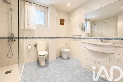Apartment for sale in Madrid, Spain 3 bedrooms, 97 sq.m. No. 172327 - photo 4