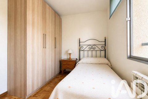 Apartment for sale in Madrid, Spain 3 bedrooms, 97 sq.m. No. 172327 - photo 19