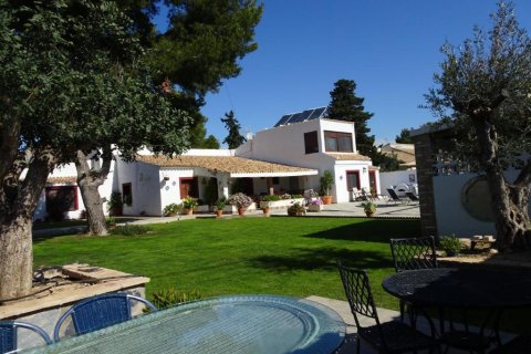 Villa pārdošanā Cabo Roig, Alicante, Spānijā 9 istabas, 221 m2 Nr. 135713 - attēls 3