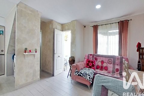 House for sale in El Cuervo de Sevilla, Seville, Spain 4 bedrooms, 92 sq.m. No. 185190 - photo 2