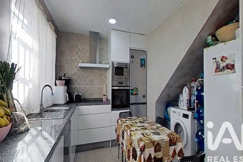 House for sale in El Cuervo de Sevilla, Seville, Spain 4 bedrooms, 92 sq.m. No. 185190 - photo 8