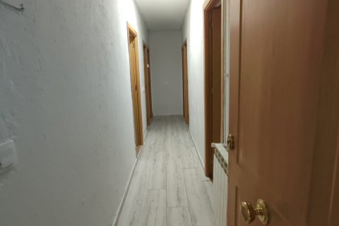 Apartamento en venta en Astorga, León, España 3 dormitorios, 85 m2 No. 185187 - foto 3