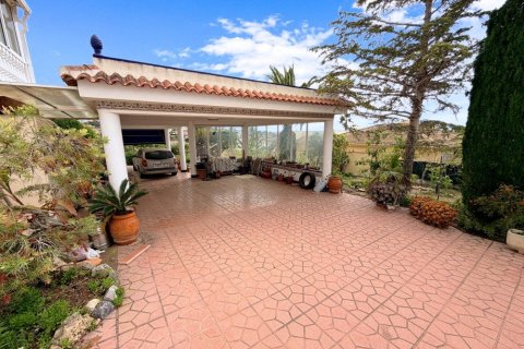 Villa for sale in Ciudad Quesada, Alicante, Spain 4 bedrooms, 341 sq.m. No. 189484 - photo 2