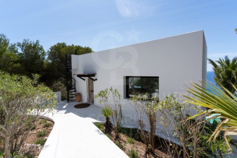 Villa till salu i Javea, Alicante, Spanien 4 sovrum, 181 kvm. Nr. 158850 - foto 4