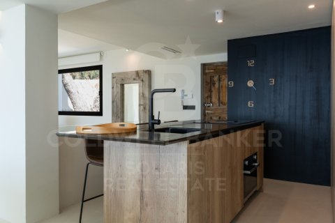 Villa till salu i Javea, Alicante, Spanien 4 sovrum, 181 kvm. Nr. 158850 - foto 13