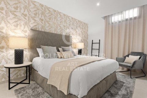 Radhus till salu i Marbella, Malaga, Spanien 5 sovrum, 265 kvm. Nr. 158852 - foto 14