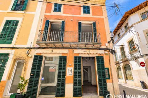 Casa adosada en venta en Felanitx, Mallorca, España 4 dormitorios, 332 m2 No. 177309 - foto 2