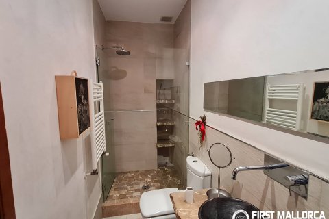Kaupunkipientalo myytävänä Felanitx, Mallorca, Espanja, 4 makuuhuonetta, 332 m2 No. 177309 - kuva 14