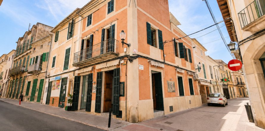 Casa adosada en Felanitx, Mallorca, España 4 dormitorios, 332 m2 No. 177309