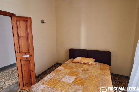 Kaupunkipientalo myytävänä Felanitx, Mallorca, Espanja, 4 makuuhuonetta, 332 m2 No. 177309 - kuva 13