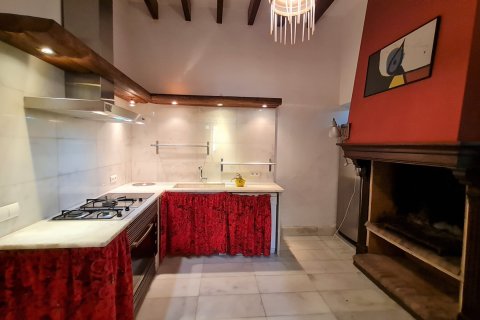 Kaupunkipientalo myytävänä Felanitx, Mallorca, Espanja, 4 makuuhuonetta, 332 m2 No. 177309 - kuva 10