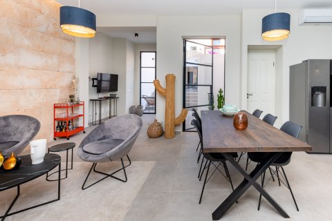 Kaupunkipientalo myytävänä Santanyi, Mallorca, Espanja, 4 makuuhuonetta, 170 m2 No. 177312 - kuva 7