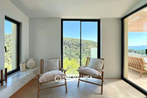 Huvila vuokrattavana Costa D'en Blanes, Mallorca, Espanja, 4 makuuhuonetta, 260 m2 No. 177314 - kuva 19