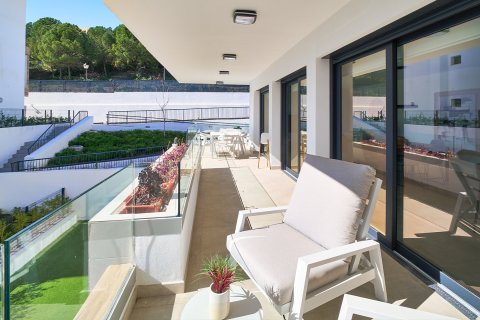 Apartment for sale in Estepona, Malaga, Spain 3 bedrooms, 150 sq.m. No. 194844 - photo 17