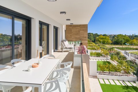 Apartment for sale in Estepona, Malaga, Spain 3 bedrooms, 150 sq.m. No. 194844 - photo 28