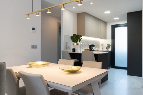 Apartment for sale in Benidorm, Alicante, Spain 2 bedrooms, 94 sq.m. No. 194845 - photo 22