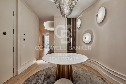 Apartment à vendre à Madrid, Espagne, 4 chambres, 361 m2 No. 178775 - photo 18