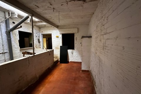 Māja pārdošanā Terrassa, Barcelona, Spānijā 3 istabas, 1960 m2 Nr. 191378 - attēls 2