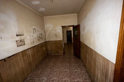 Māja pārdošanā Terrassa, Barcelona, Spānijā 3 istabas, 1960 m2 Nr. 191378 - attēls 8