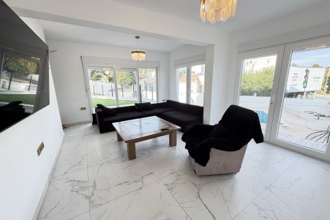 Villa in vendita a Villamartin, Alicante, Spagna 6 camere da letto, 240 mq. N° 151517 - foto 7