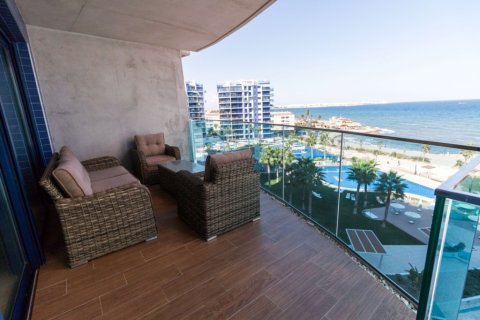 Huoneisto myytävänä Punta Prima, Alicante, Espanja, 3 makuuhuonetta, 110 m2 No. 145596 - kuva 1