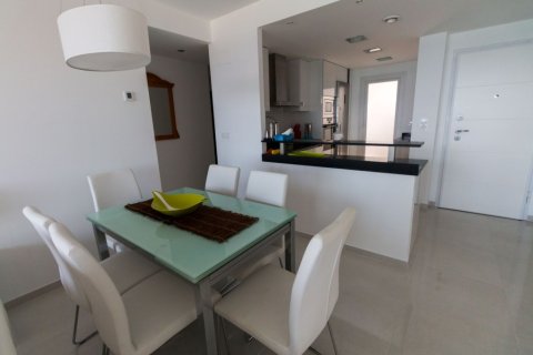 Huoneisto myytävänä Punta Prima, Alicante, Espanja, 3 makuuhuonetta, 110 m2 No. 145596 - kuva 3