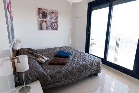 Huoneisto myytävänä Punta Prima, Alicante, Espanja, 3 makuuhuonetta, 110 m2 No. 145596 - kuva 10