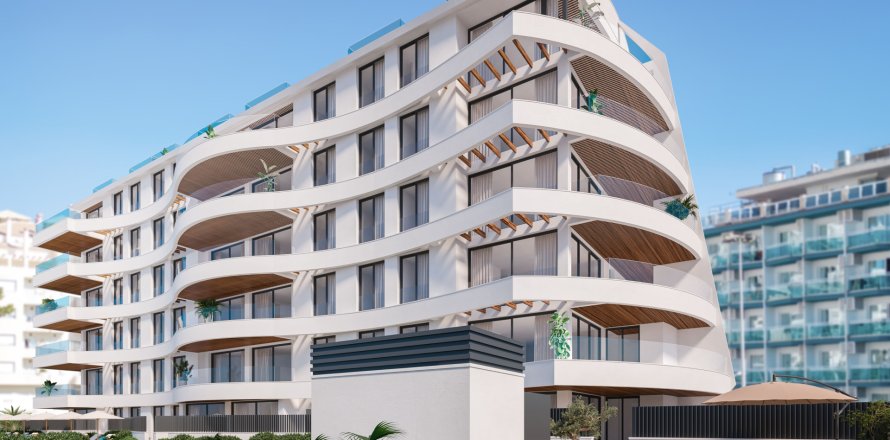 Квартира в Бенальмадена, Малага, Испания 3 спальни, 119м2 №135502