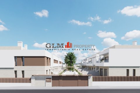 Apartamento en venta en Los Alcázares, Murcia, España 3 dormitorios,  No. 144109 - foto 2