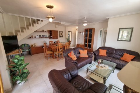 Apartment for sale in Los Alcazares, Murcia, Spain 3 bedrooms, No. 144107 - photo 1