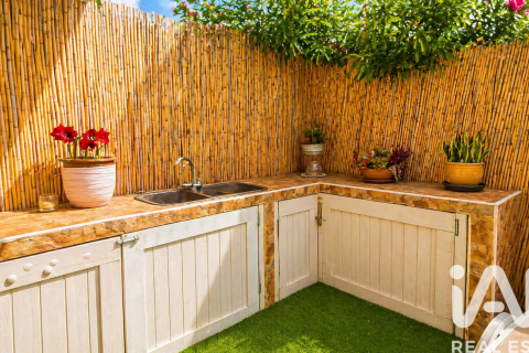 Apartament w Yaiza, Lanzarote, Hiszpania 3 sypialnie, 45.38 mkw. nr 172519 – zdjęcie 4