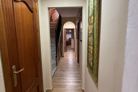 Radhus till salu i Jerez de la Frontera, Cadiz, Spanien 4 sovrum, 121 kvm. Nr. 172517 - foto 6