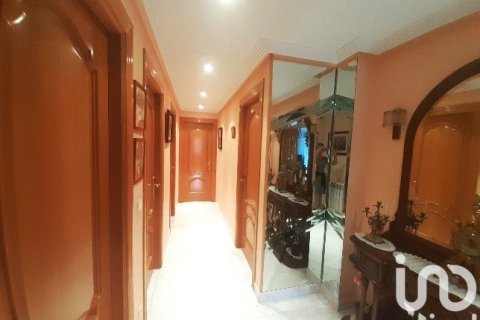 Wohnung zum Verkauf in La Baneza, Leon, Spanien 3 Schlafzimmer, 120 m2 Nr. 185905 - Foto 4