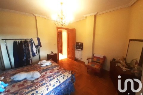 Wohnung zum Verkauf in La Baneza, Leon, Spanien 3 Schlafzimmer, 120 m2 Nr. 185905 - Foto 17