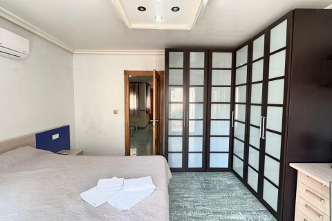 Apartament Torrevieja, Alicante, Hiszpania 4 sypialnie, 189 mkw. nr 140019 – zdjęcie 24
