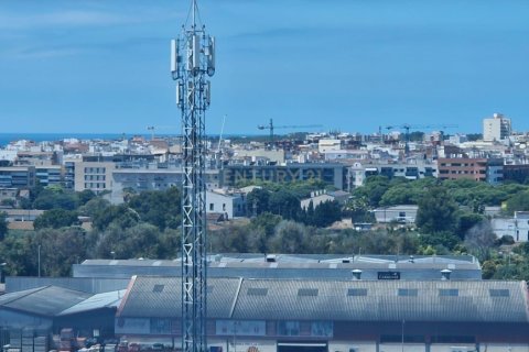 Office for sale in Vilanova i la Geltru, Barcelona, Spain 4 bedrooms, 143 sq.m. No. 186369 - photo 11