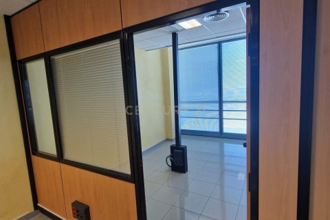 Office for sale in Vilanova i la Geltru, Barcelona, Spain 4 bedrooms, 143 sq.m. No. 186369 - photo 9