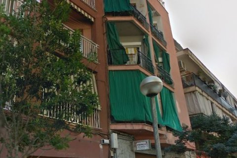 Apartment à Badalona, Barcelona, Espagne 3 chambres, 65 m2 No. 186372