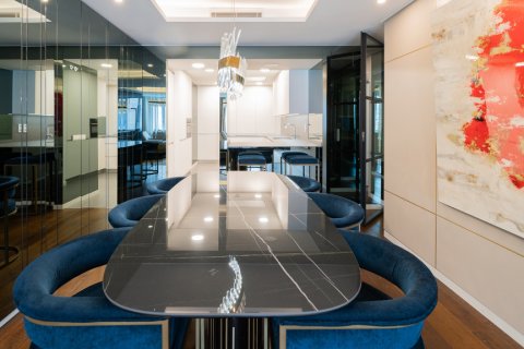 Apartment for rent Madrid, Spain 3 bedrooms, 156 sq.m. No. 108338 - photo 11