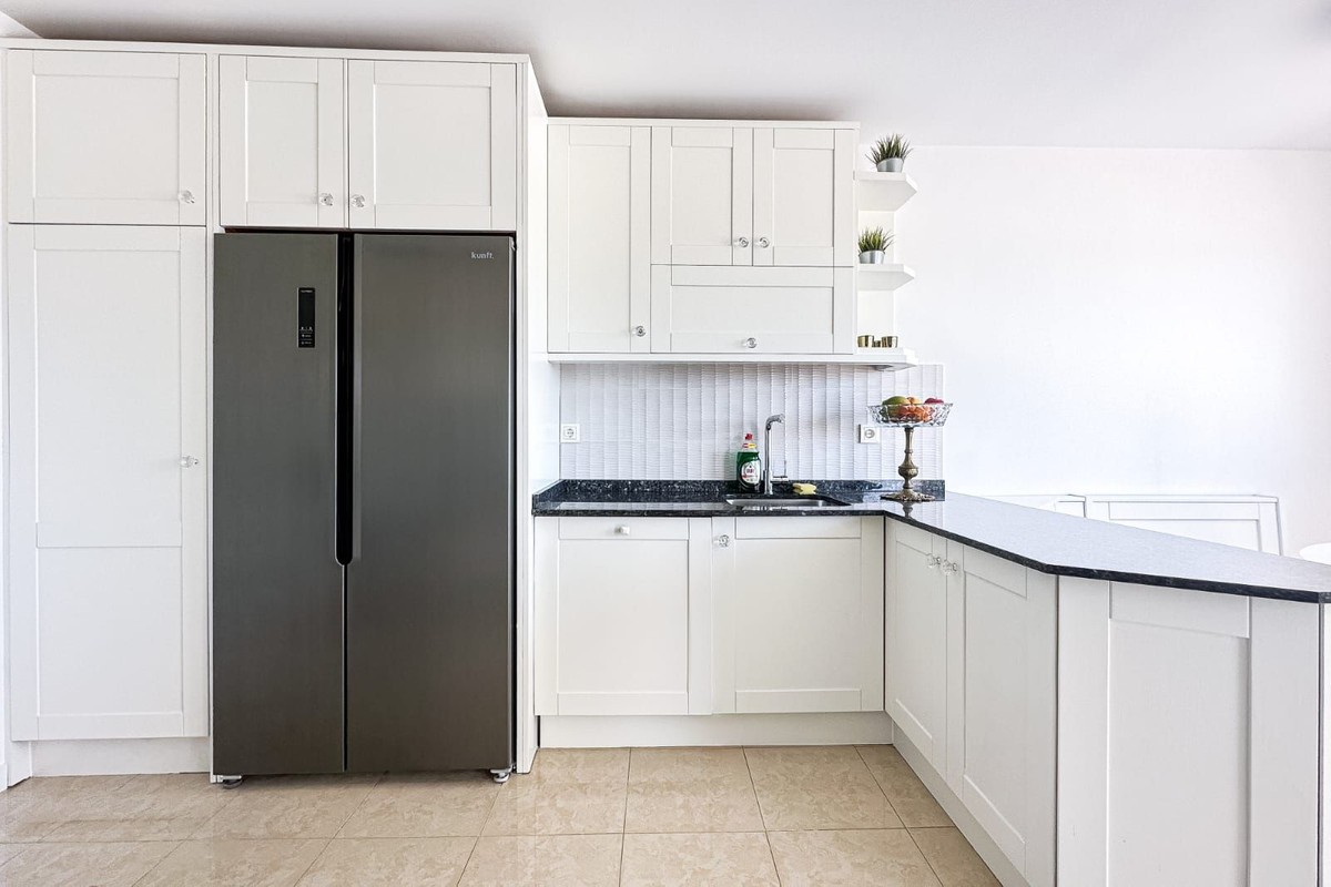 Huoneisto Marbella, Malaga, Espanja 3 makuuhuonetta, 318 m2 No. 133966