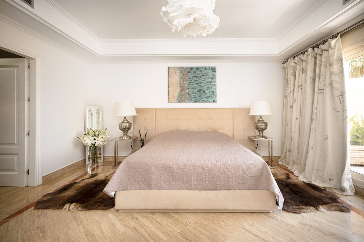 Huoneisto Marbella, Malaga, Espanja 3 makuuhuonetta, 318 m2 No. 133966