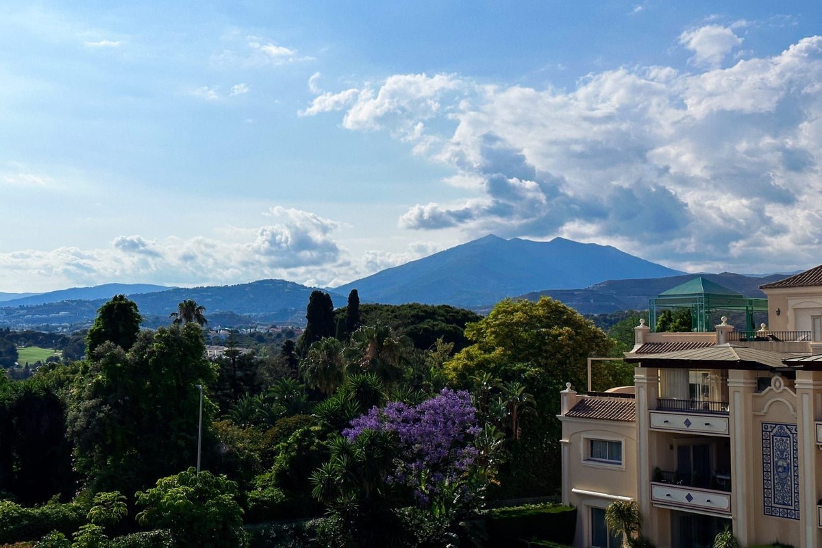 Huoneisto Marbella, Malaga, Espanja 3 makuuhuonetta, 318 m2 No. 133966