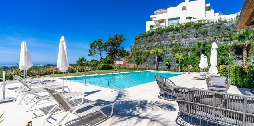 Apartment Benahavis, Malaga, Espagne 4 chambres, 220 m2 No. 133965