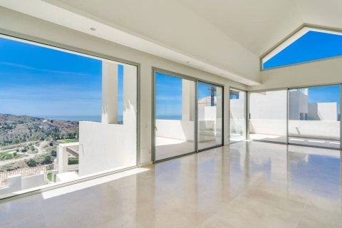 Apartment à vendre Benahavis, Malaga, Espagne, 4 chambres, 220 m2 No. 133965 - photo 7